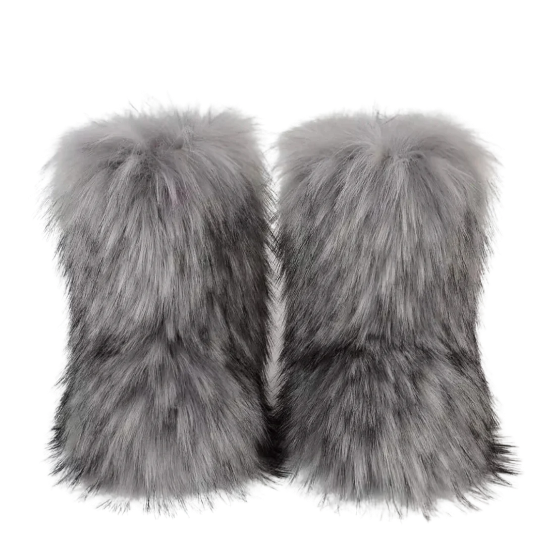 FUR BOOTS